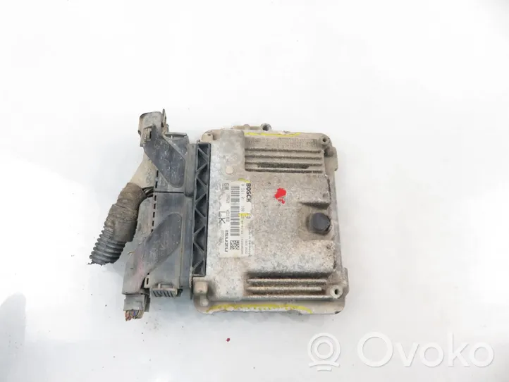 Opel Astra H Sterownik / Moduł ECU 