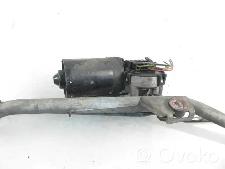 Audi A4 S4 B5 8D Front wiper linkage 8d1955325