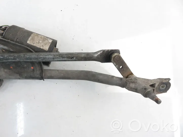 Audi A4 S4 B5 8D Front wiper linkage 8d1955325