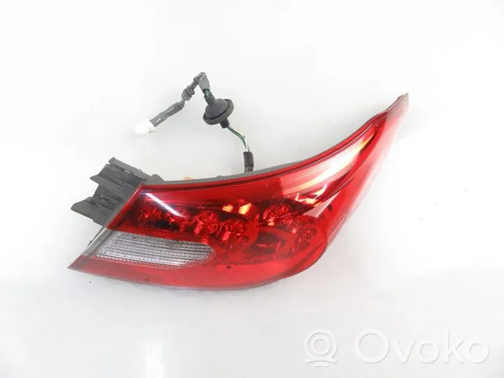 Infiniti M Rear/tail lights 