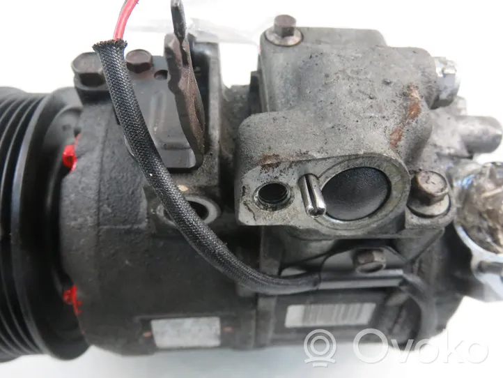 Volkswagen Fox Ilmastointilaitteen kompressorin pumppu (A/C) 4471908900