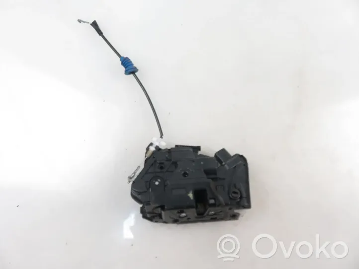 Volkswagen PASSAT CC Rear door lock 