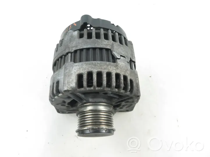 Volkswagen PASSAT CC Generatore/alternatore 