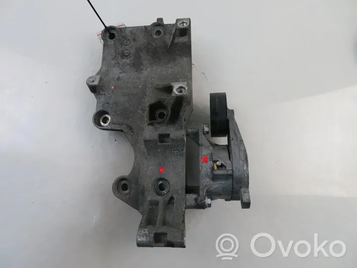 Volkswagen Touran I Generator/alternator bracket 