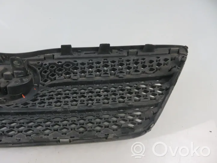 Toyota Corolla E120 E130 Grille de calandre avant 