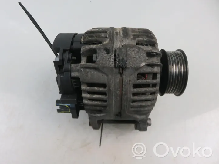 Volkswagen Transporter - Caravelle T4 Alternator 0124325004