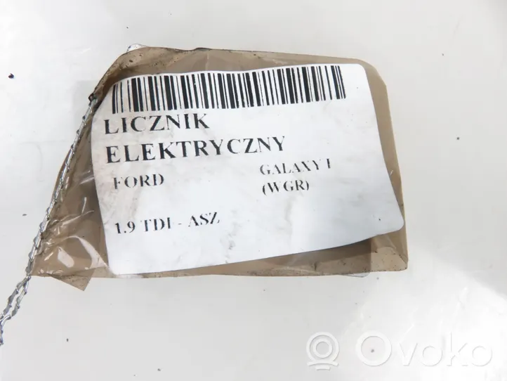 Ford Galaxy Licznik / Prędkościomierz 3M2110849GA