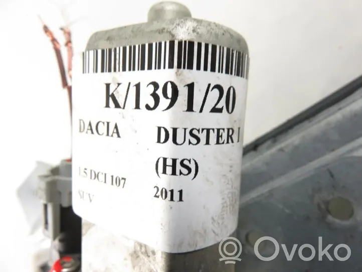 Dacia Duster Elektryczny podnośnik szyby drzwi przednich 