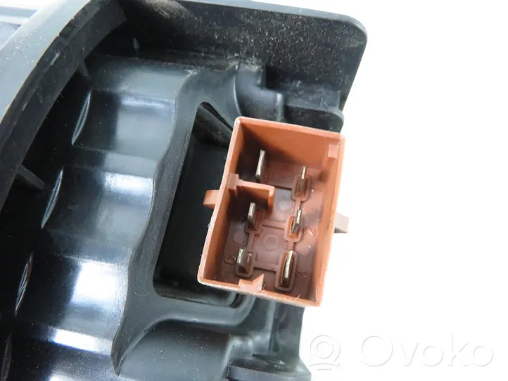 Audi A4 S4 B6 8E 8H Ventola riscaldamento/ventilatore abitacolo 