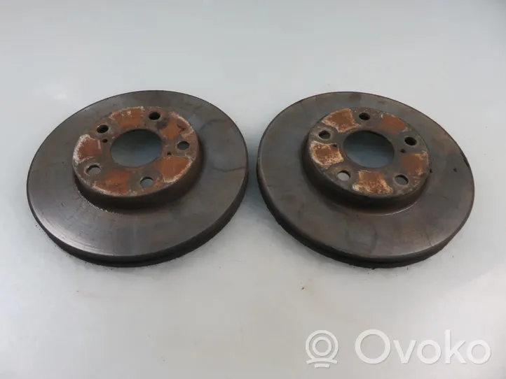 Toyota RAV 4 (XA20) Bremsscheibe vorne 