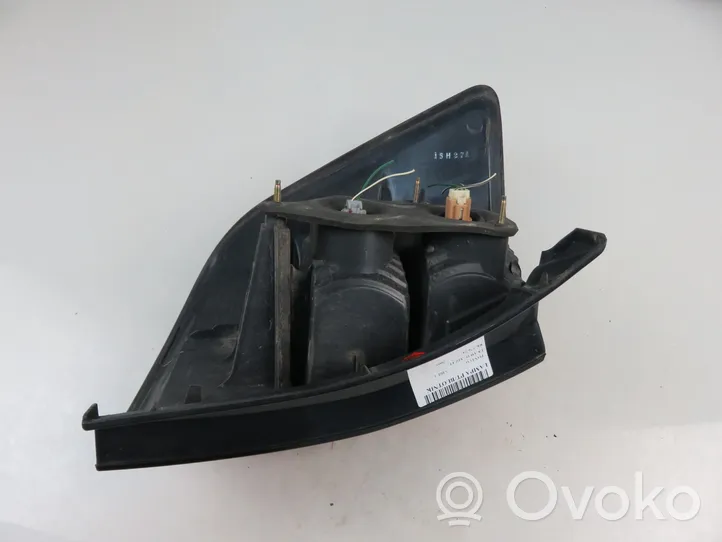 Pontiac Vibe Lampa tylna 