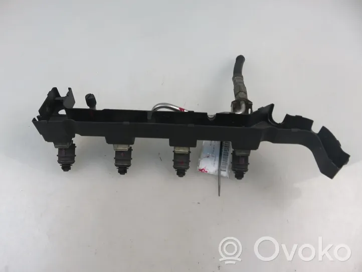 Opel Astra G Tuyau de conduite principale de carburant 