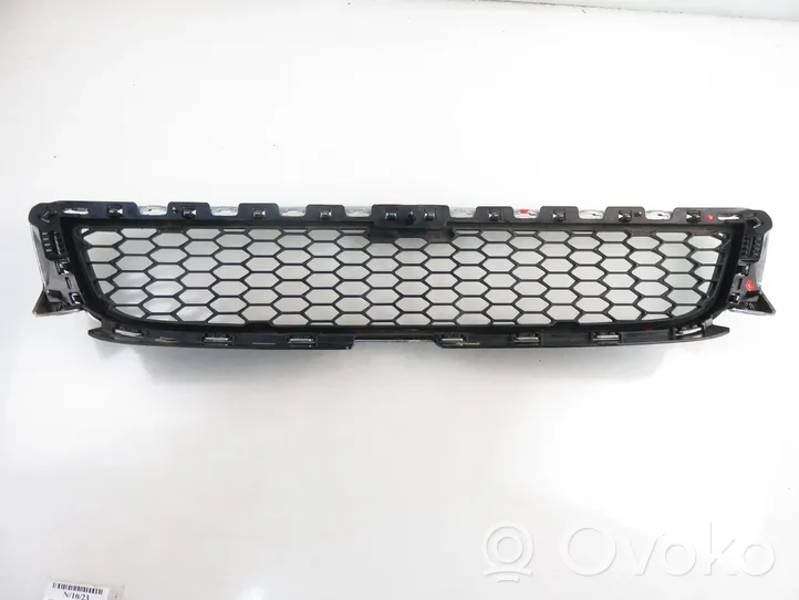 Chevrolet Captiva Grille de calandre avant 