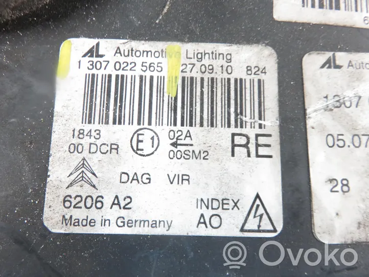 Citroen C6 Lampa przednia 