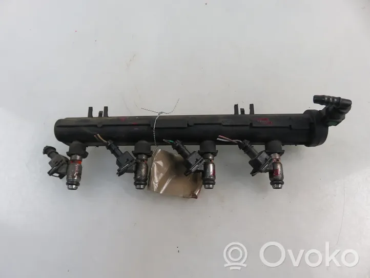 Renault Twingo I Fuel main line pipe 