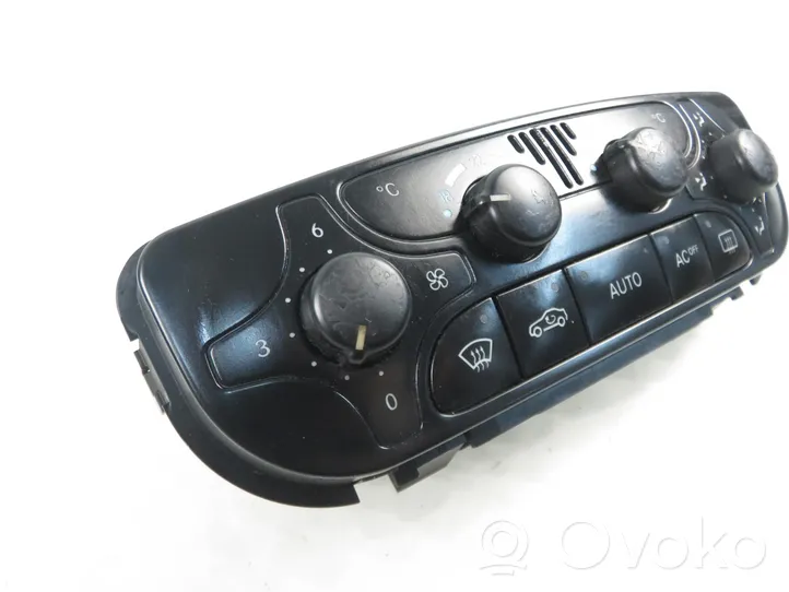 Mercedes-Benz C AMG W203 Interruttore ventola abitacolo 9140010497