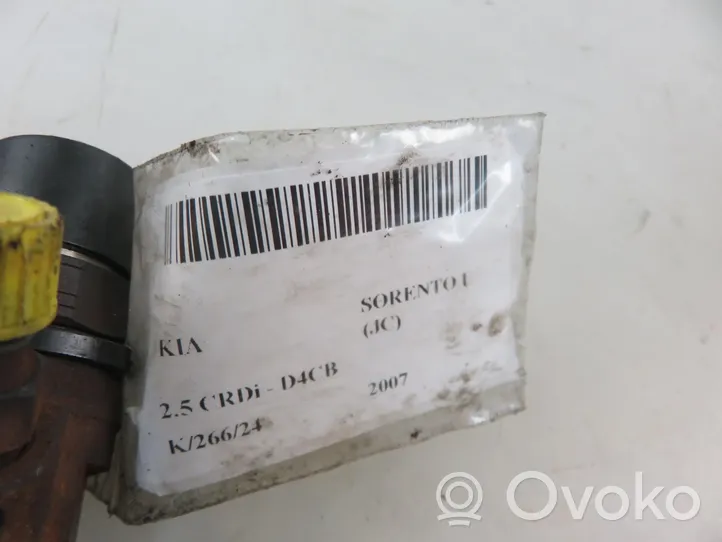 KIA Sorento Inyector de combustible 