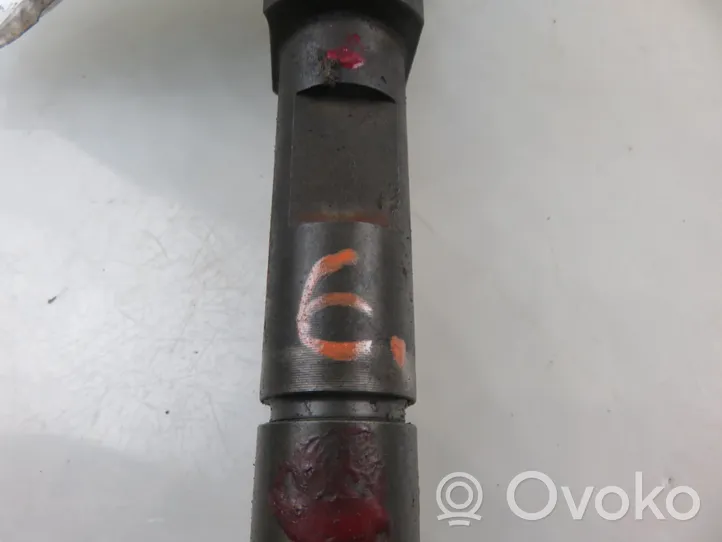 Renault Megane II Fuel injector 8200100272