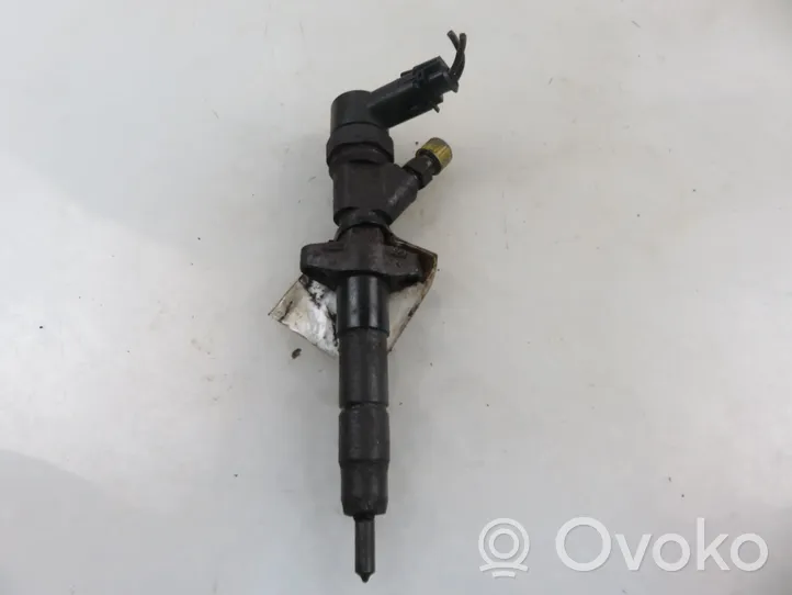 Renault Master II Injecteur de carburant 8200146357