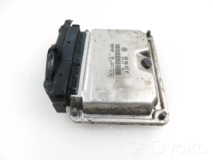 Seat Ibiza III (6L) Calculateur moteur ECU 0281011825