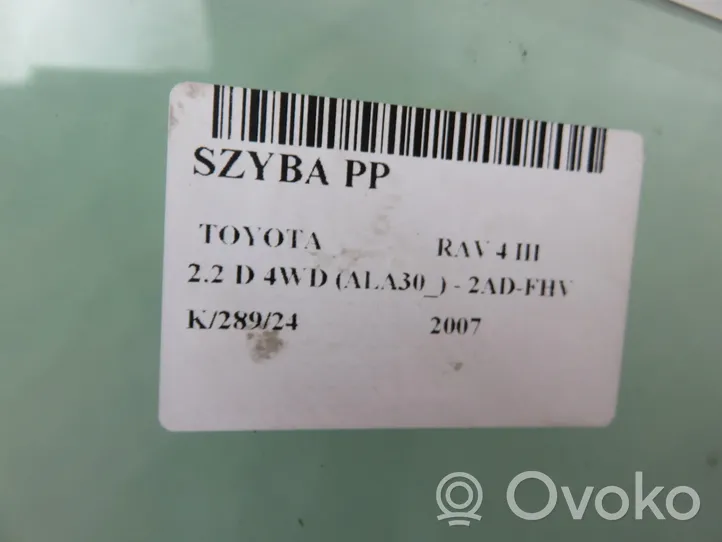 Toyota RAV 4 (XA30) Szyba drzwi przednich 