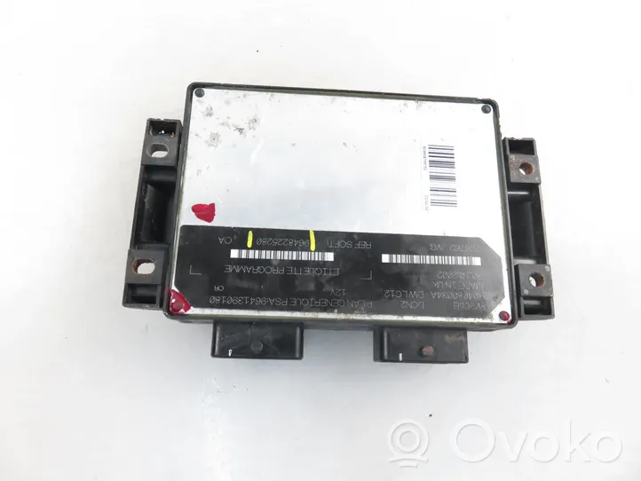 Citroen Berlingo Calculateur moteur ECU 