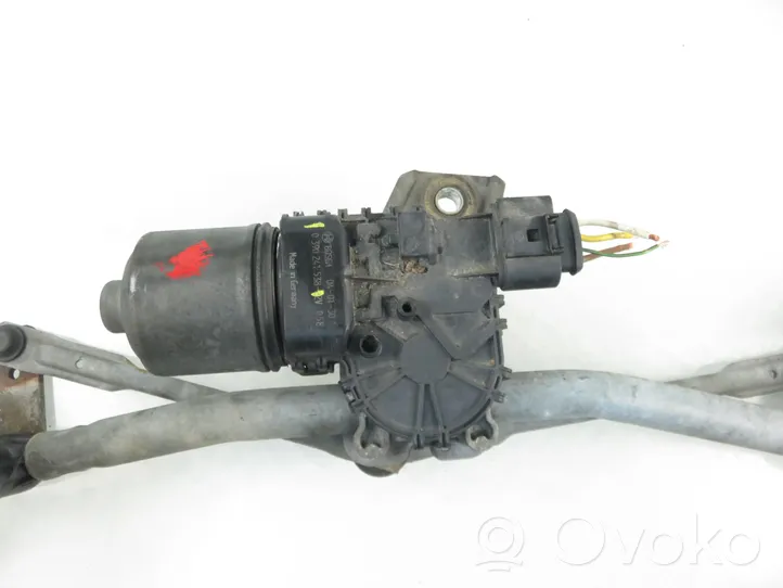 Opel Astra H Front wiper linkage 