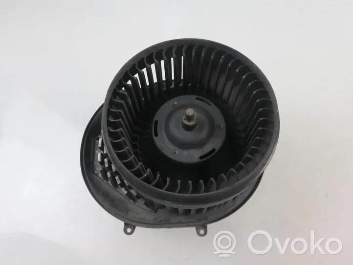 Volvo S80 Pečiuko ventiliatorius/ putikas 