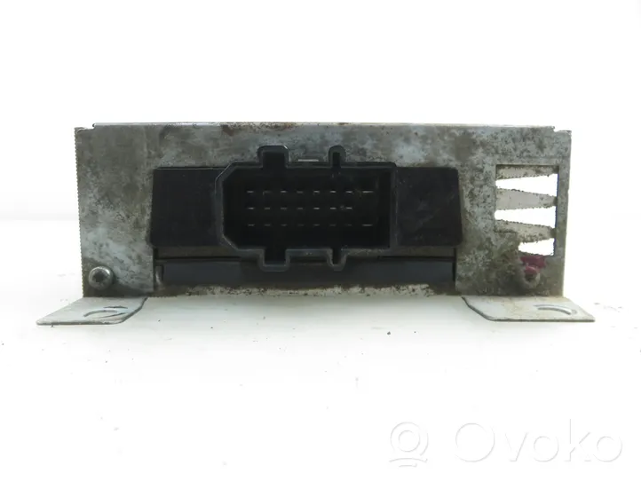 Audi A4 S4 B6 8E 8H Amplificatore 