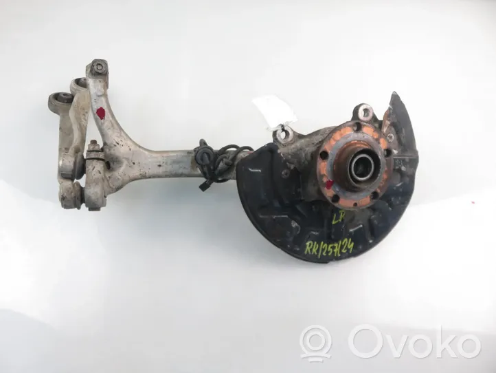 Audi A4 S4 B7 8E 8H Fuso a snodo con mozzo ruota anteriore 