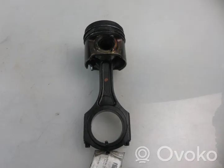 Mercedes-Benz Vito Viano W639 Piston avec bielle 