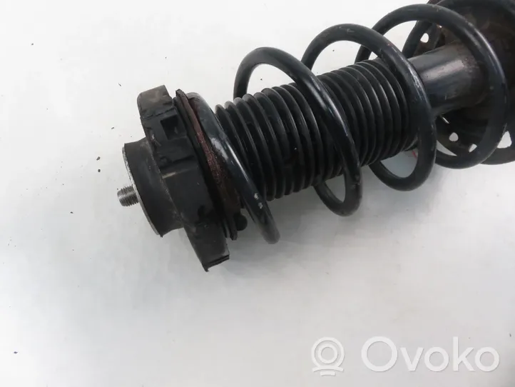 Volkswagen Polo IV 9N3 Front shock absorber with coil spring 