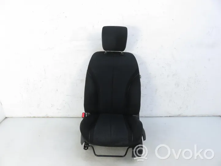 Mazda 2 Fotele / Kanapa / Komplet 