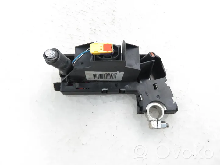 Audi A4 S4 B8 8K Cavo positivo (batteria) 