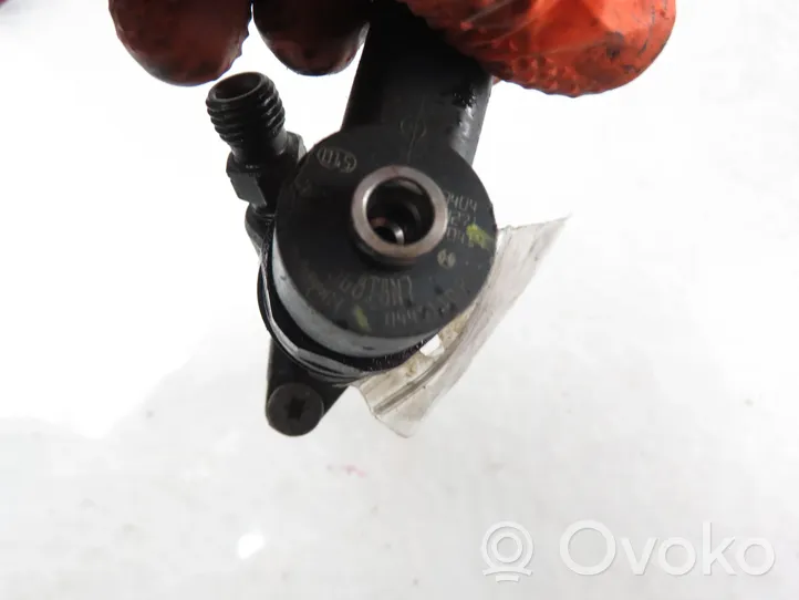 Opel Movano A Fuel injector 