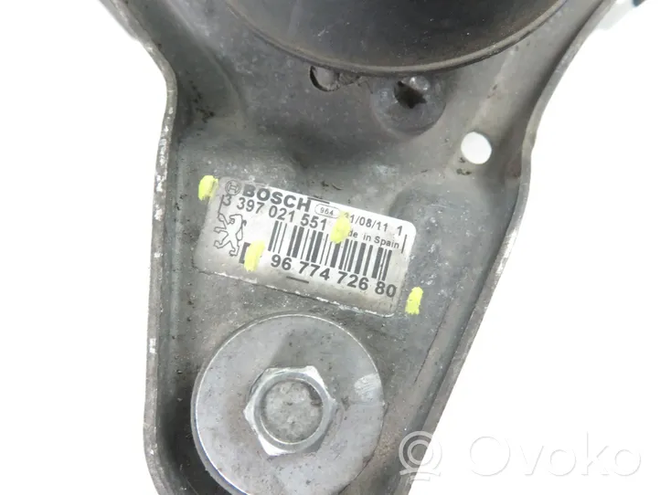 Peugeot 508 Front wiper linkage 