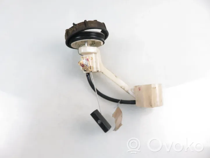 Volkswagen PASSAT B5 Fuel level sensor 