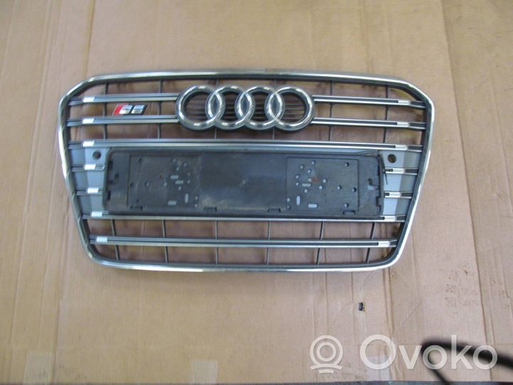 Audi S5 Facelift Grille calandre supérieure de pare-chocs avant 8T0853651M