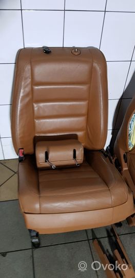 Volkswagen Touareg I Interior set 