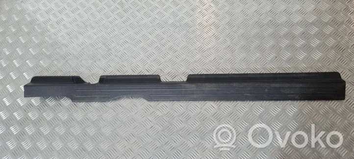 Mitsubishi L200 Rivestimento vano piedi laterale 