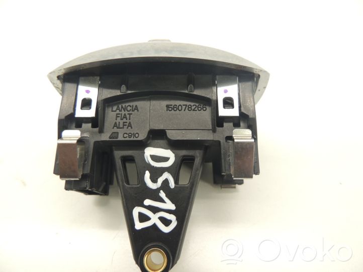 Alfa Romeo Mito Altri interruttori/pulsanti/cambi 156078266