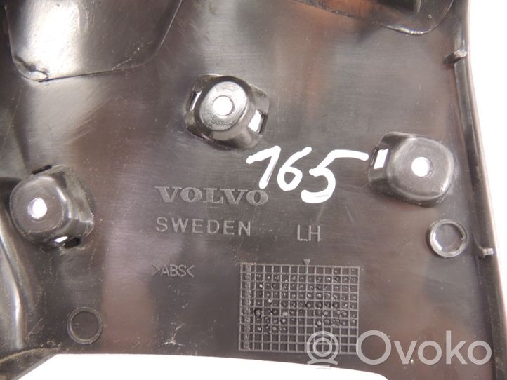 Volvo V70 Rivestimento superiore laterale del sedile posteriore 