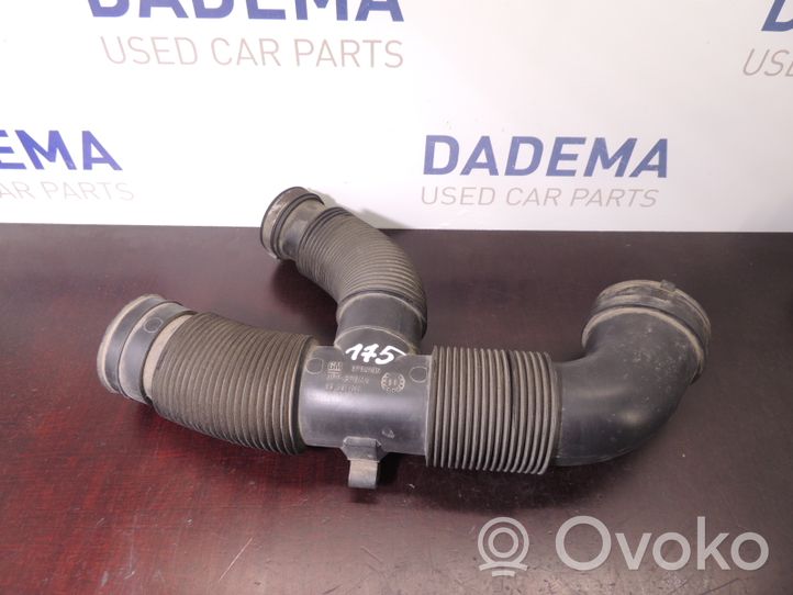 Opel Astra G Tube d'admission d'air 0734196