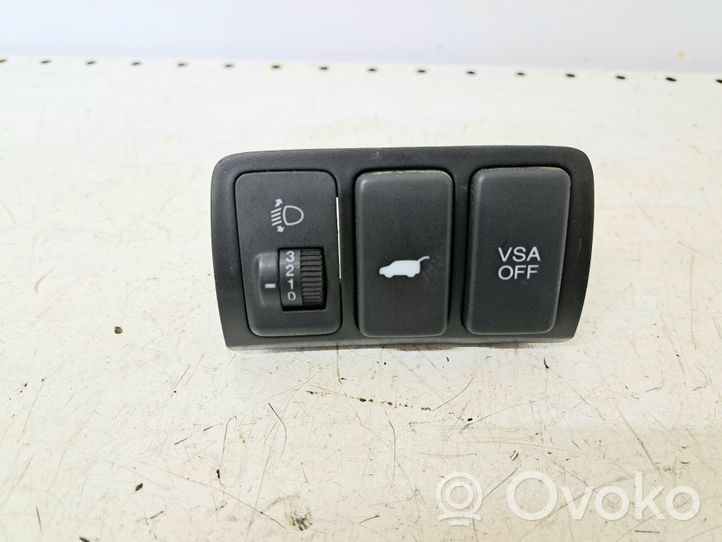 Honda Accord Tailgate opening switch 