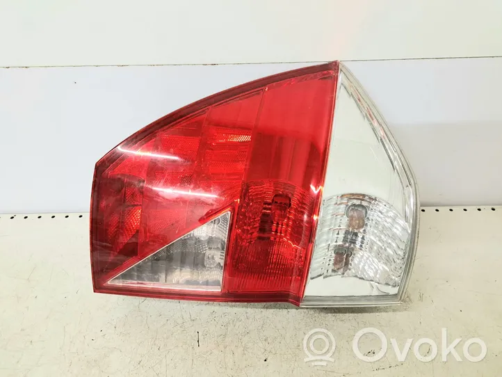 Honda FR-V Lampa tylna 