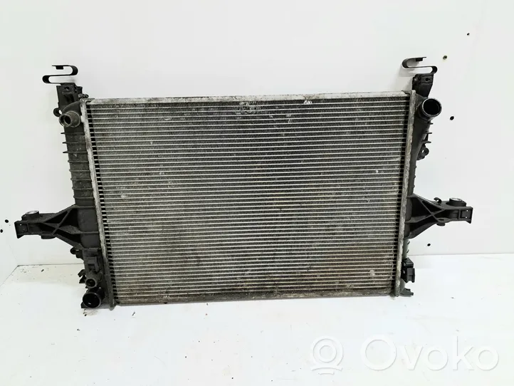 Volvo XC70 Radiateur de refroidissement 