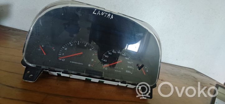 Hyundai Lantra I Tachimetro (quadro strumenti) 71110551