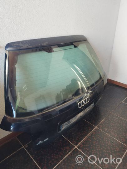 Audi A4 S4 B5 8D Galinis dangtis (bagažinės) 