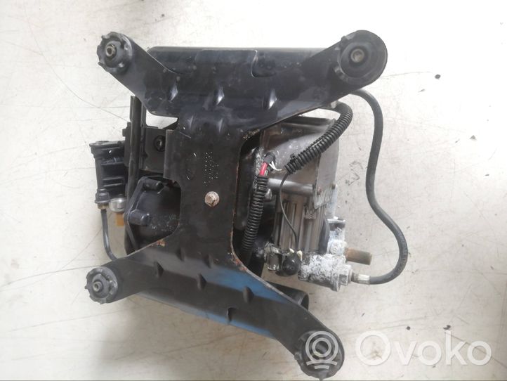 Land Rover Range Rover L322 Kompresor zawieszenia tylnego pneumatycznego 6H42190525CD