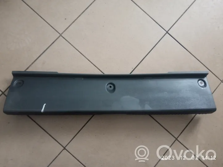 Subaru Legacy Rivestimento portellone 94511AG050